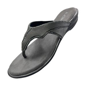 Chic Chappal Naila